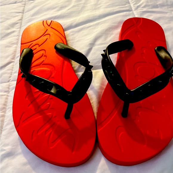 CHRISTIAN LOUBOUTIN red FLIP FLOPS - Picture 4 of 7